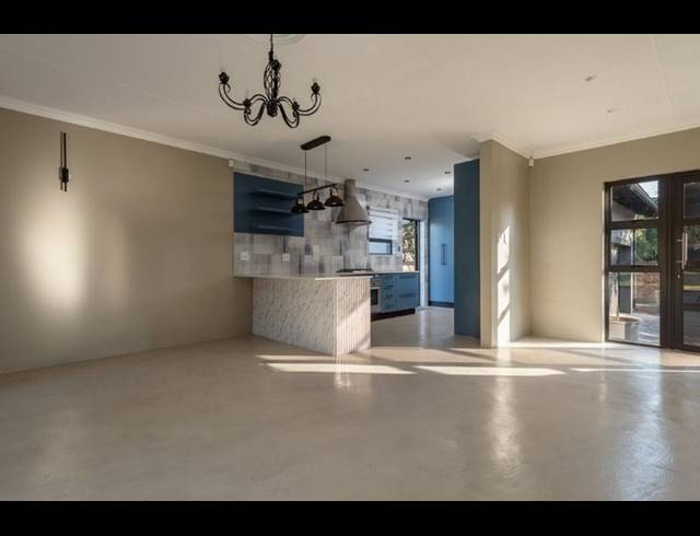 3 BEDROOM HOUSE FOR SALE IN BRACKENHURST